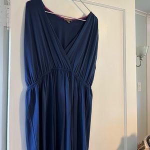 Lilla p cotton v neck dress
